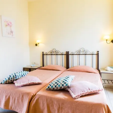 Hotell Pela Sofia Stalida